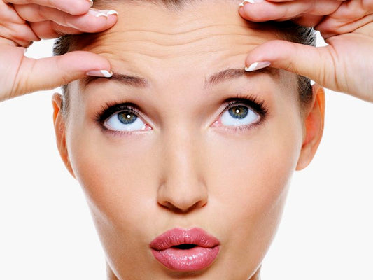 Trattamenti viso personalizzati: dalla pulizia profonda alle terapie anti-age, per una pelle luminosa e rigenerata