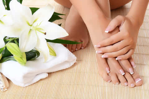 Trattamenti estetici per le mani e i piedi